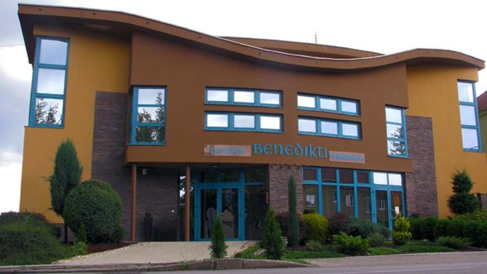 Penzion Benedikti Prievidza Exterior photo